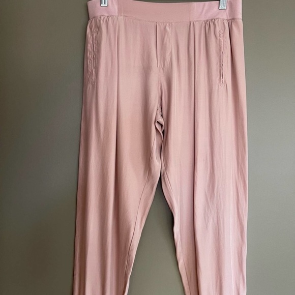 ATM Anthony Thomas Melillo Silk Jogger Pant Pink Size small Pull On Comfortable - Picture 6 of 16